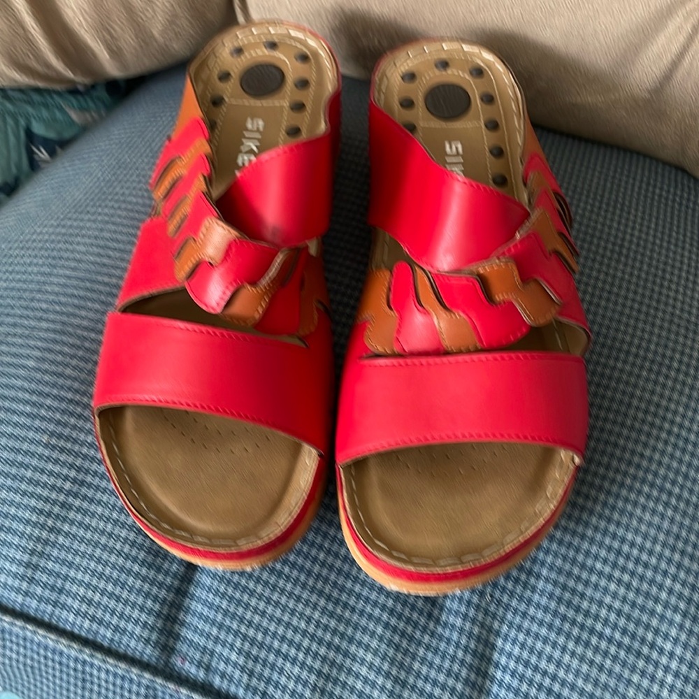 Siketu Women Slide Sandals Sz 42(9.5)?